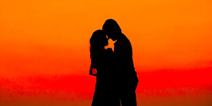 Featured image of post When in Love, Women Who Know How to Restrain Themselves Win Men’s Hearts More