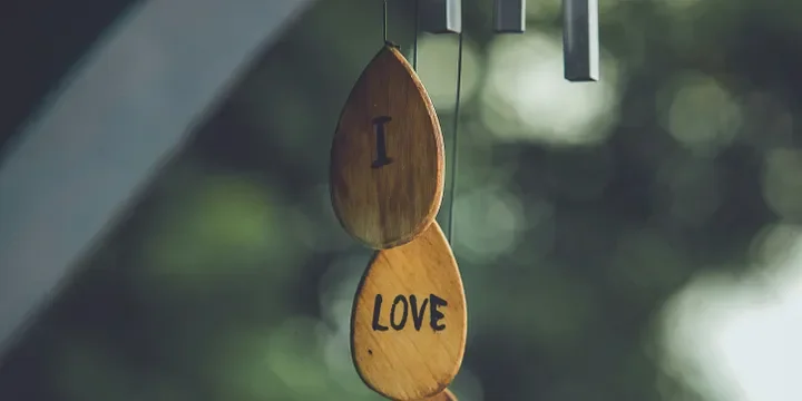 Featured image of post A Man Who Initiatively Gives You “Things” has Already Chosen You for Life, Don’t Be Clueless